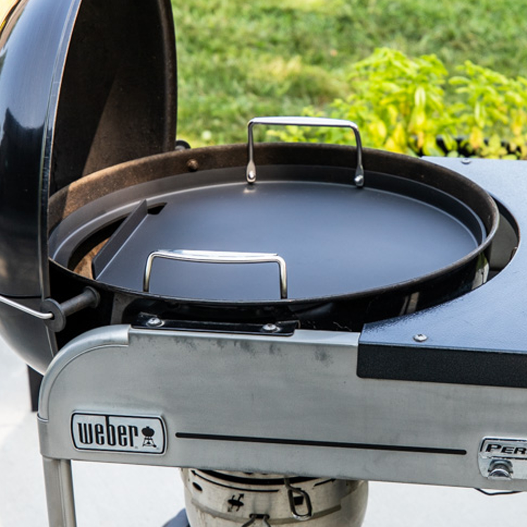 Rust-Resistant 22" Round Griddle Insert